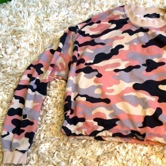 BERSHKA | Pink Camo Crop Drawstring Waist Sweatshirt - Size L - Picture 6 of 10